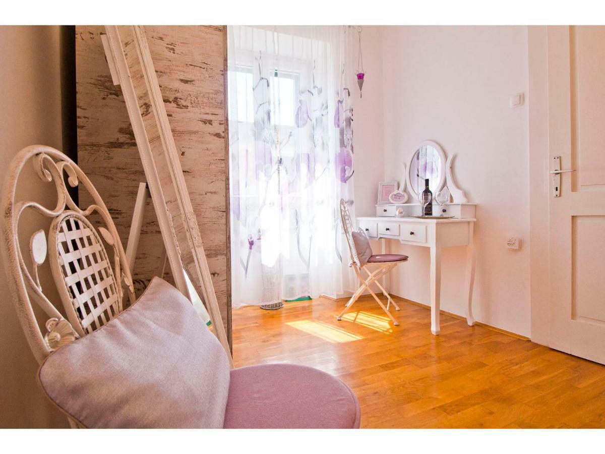 Double A Split Apartment Exterior foto