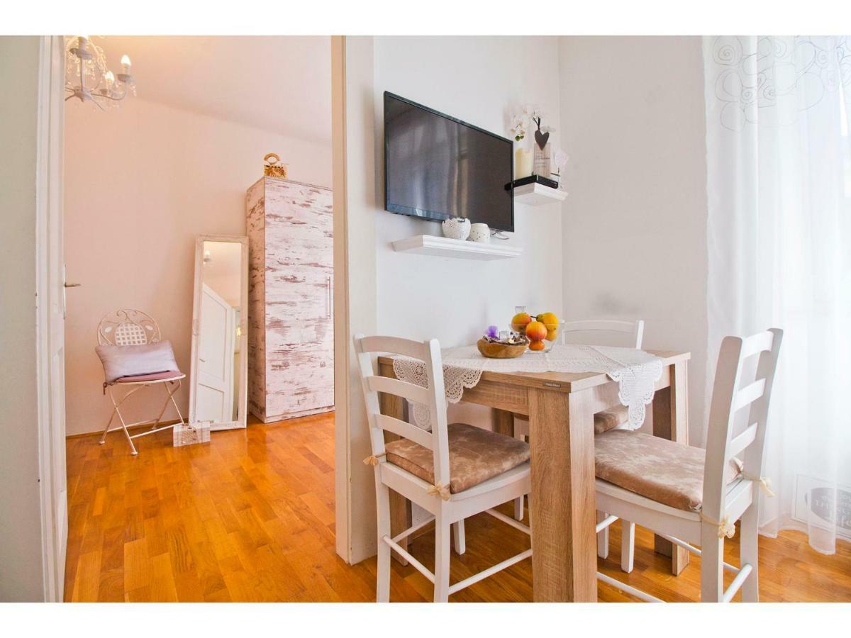 Double A Split Apartment Exterior foto